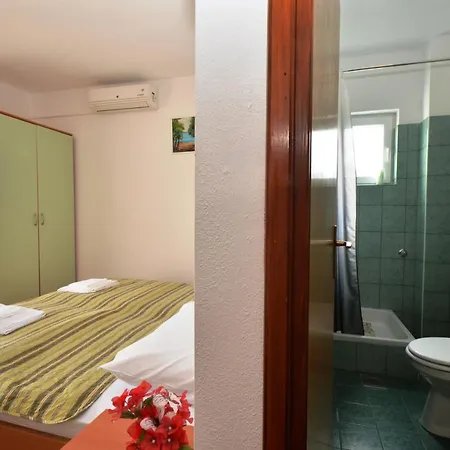 Dario * ロバニスカ